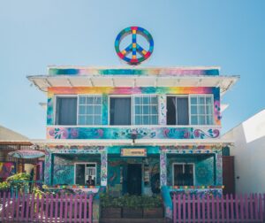 colorful USA hostel front